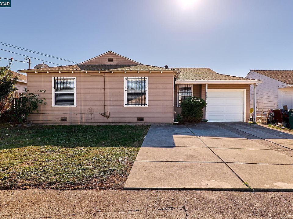1st image of 2818 Rollingwood Dr