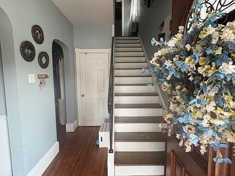 1311 Broad St — Photo 11