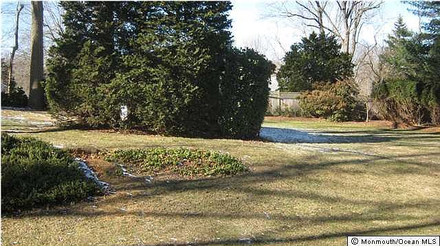 2nd image of 21 Broadmoor Drive