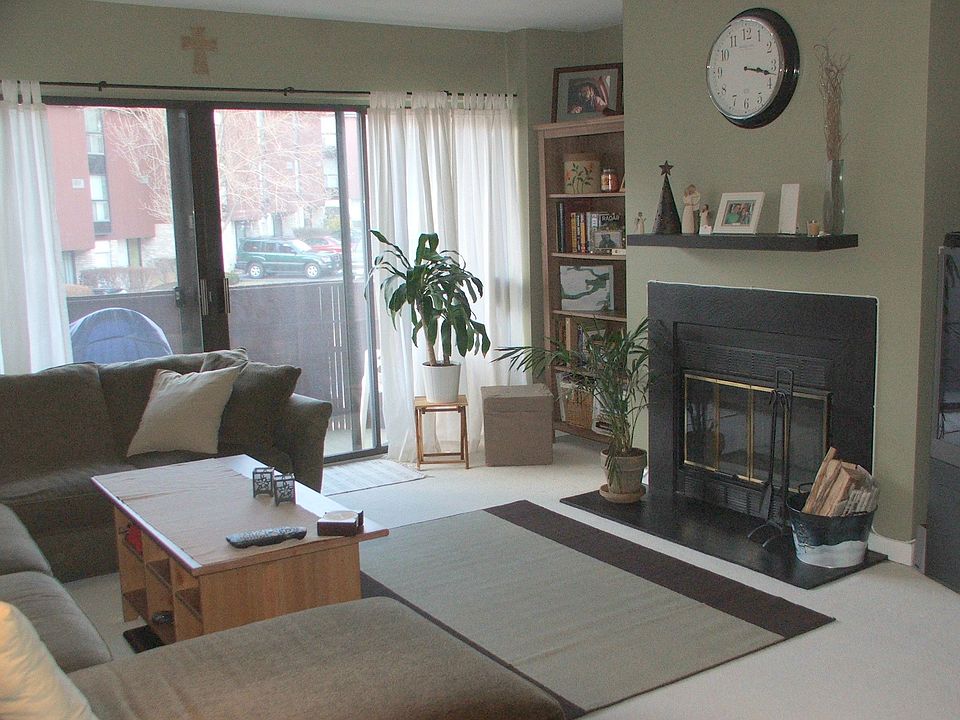 Living Room with Fireplace