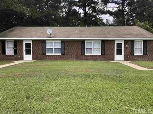 505 E Elizabeth St, Selma, NC 27576