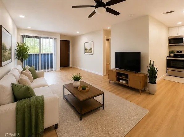 2825 N Los Felices Rd Unit 205, Palm Springs, CA 92262