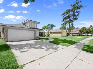 7415 Creekfield Dr, Spring, TX 77379
