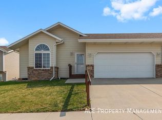 713 Earleen St, Rapid City, SD 57701