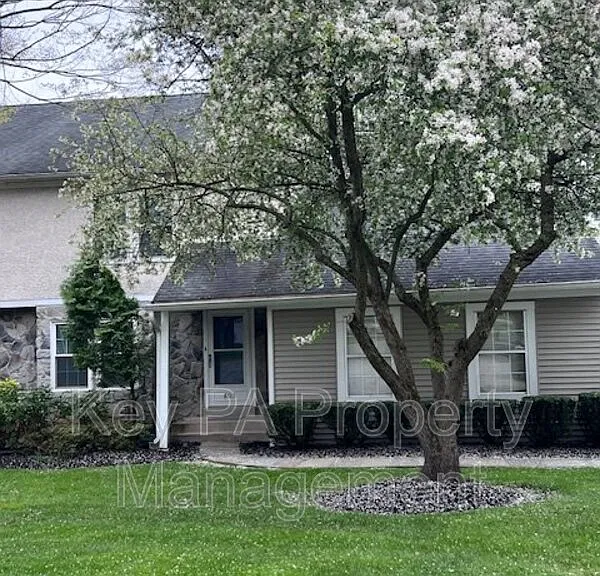 803 Bradford Ter — Photo 1