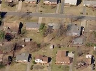 3140 Butterfield Dr, Winston Salem, NC 27105