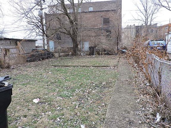 5th image of 9234 S Dauphin Ave