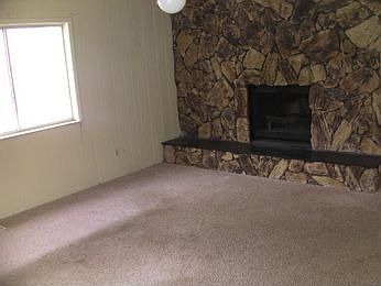 2nd image of 3678 Warringham Ave
