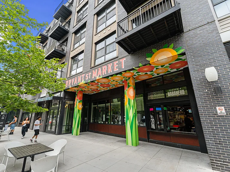 Bryant St Market is in walking distance!