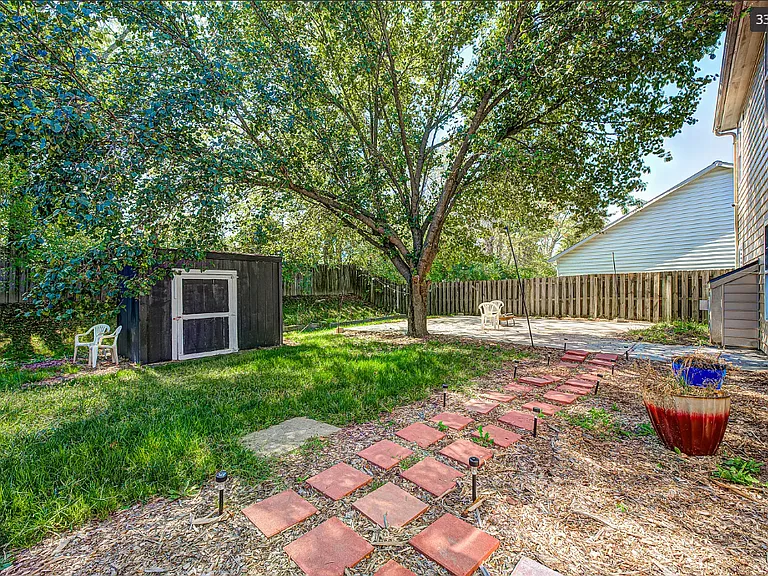 7129 Dublin Ln — Photo 13