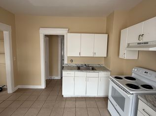 469 Huntington St #B, New Haven, CT 06511