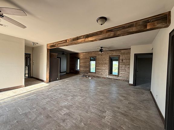 3rd image of 5901 N County Road 3000