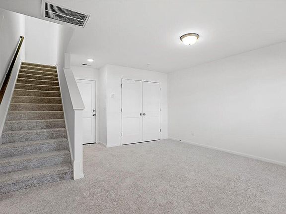 4th image of 1916 Oak City Ln