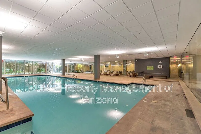 2 bed, 2.0 bath, 1282 sqft, $3,695 — Photo 2