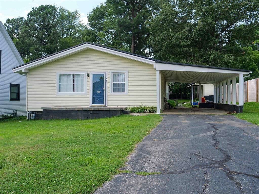 709 Main St, Livermore, KY 42352 | Zillow