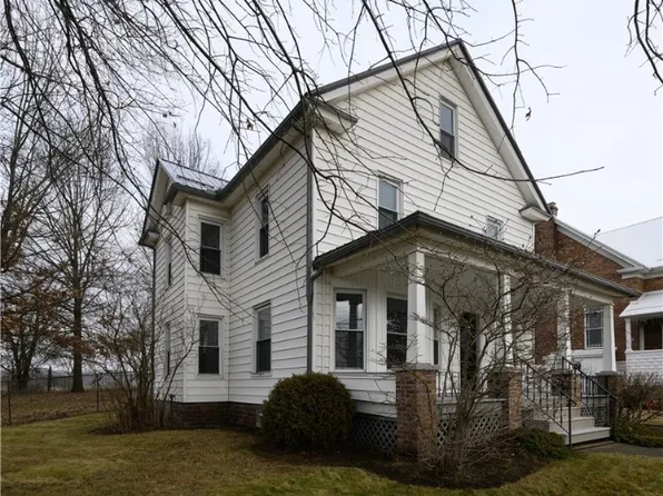 11791 Mount Eaton St SW, Navarre, OH 44662