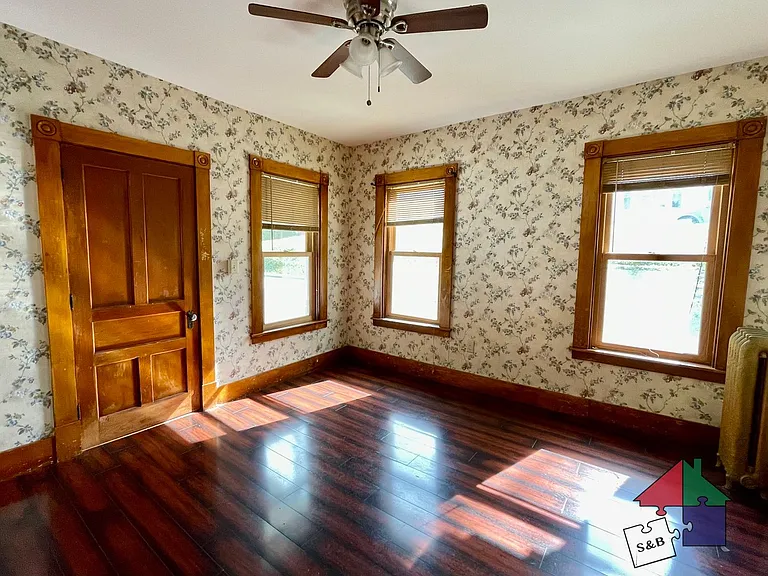34 Highland Ave — Photo 5