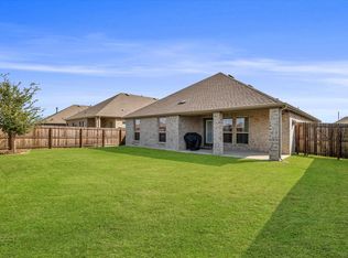 2955 Trusting Way, Aubrey, TX 76227