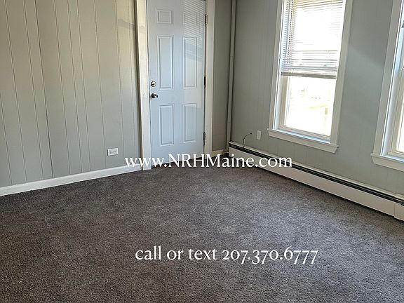 2nd image of 156 Holland St #6d0eb31fa