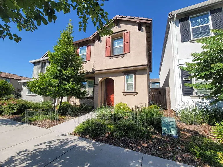 3805 Amelia Rose Way — Photo 2