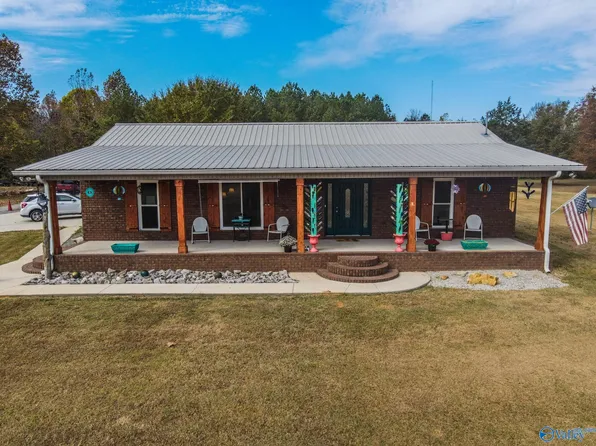 109 Fowler Loop Rd, Falkville, AL 35622