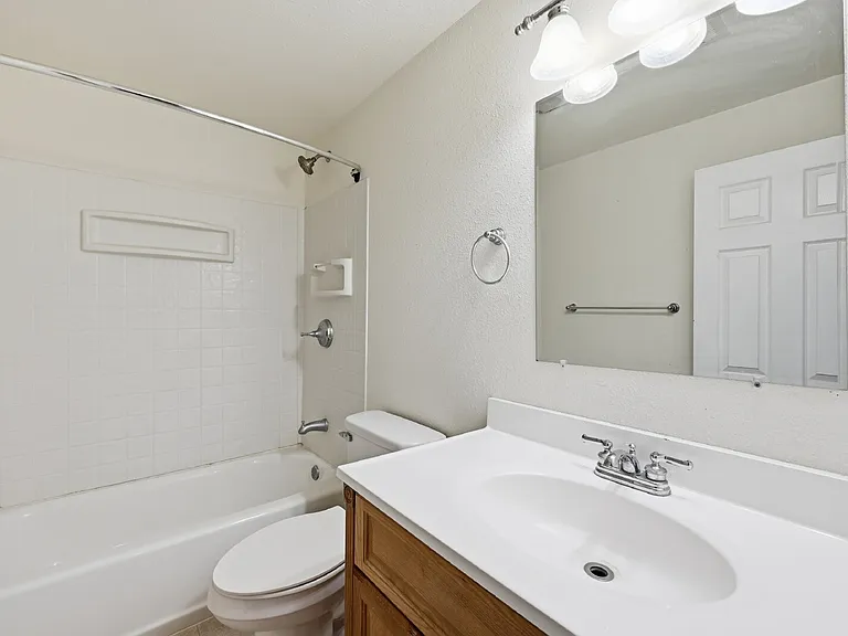 7338 Allens Park Dr — Photo 38