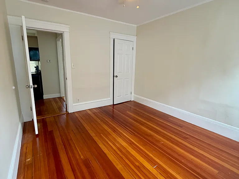 1032 Hope St — Photo 19