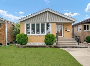 5943 W 55th St, Chicago, IL