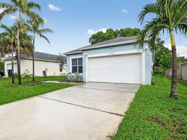 1729 11th Ave N, Lake Worth, FL 33460
