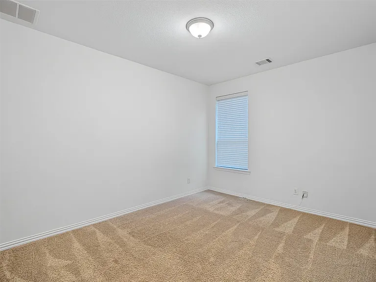 27215 Symphony Creek Ln — Photo 15