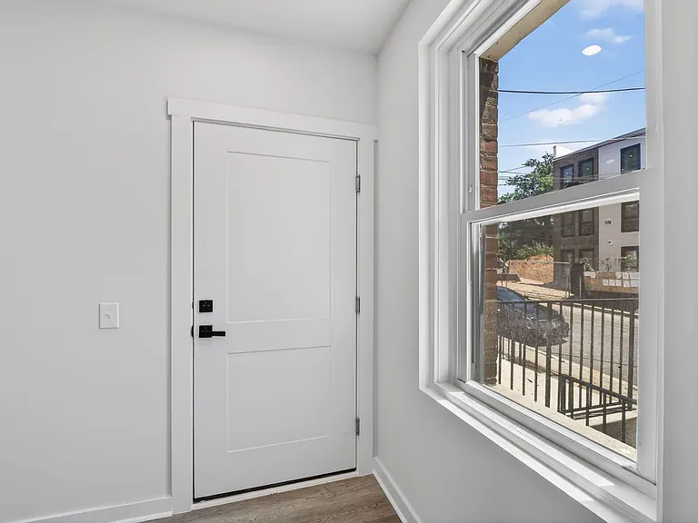 1321 Anacostia Rd SE — Photo 32