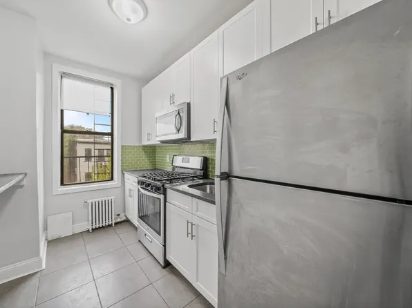 202 Hull Street image 6 of 10