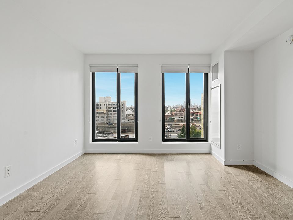 1st image of 1139 49th Ave APT 615