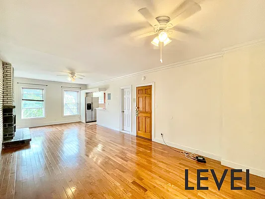 Rented by Level Group | media 5