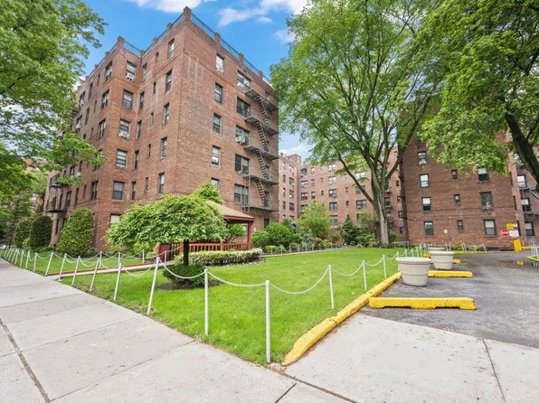 15 Oliver Street image 21 of 21