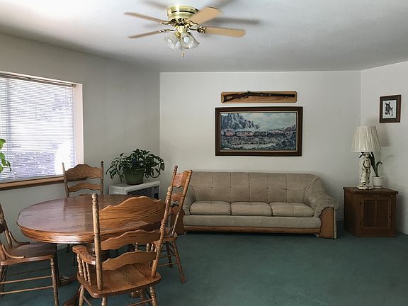 4th image of 476-945 Jeffrey Ln