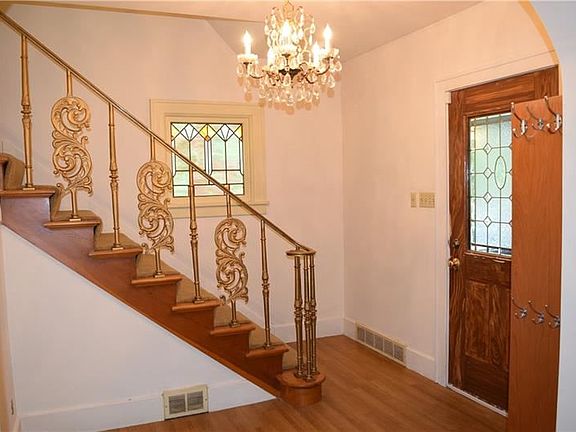 5th image of 1005 E Beau St