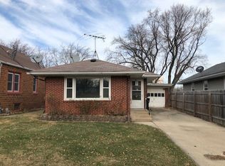 32 24th St SW, Mason City, IA 50401