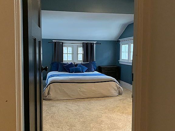 4th image of 55 Lisbon Ave