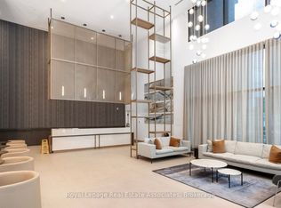 4130 Parkside Village Dr #3004, Mississauga, ON L5B 0L7