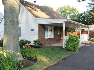 1000 Sycamore Ave, Croydon, PA 19021