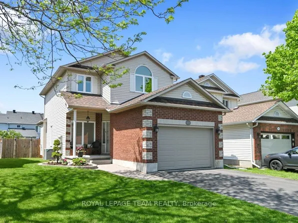 4121 Wolfe Point Way, Ottawa, ON K1V 1P4