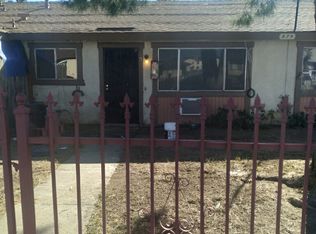 979 W Lorraine Pl #B, Rialto, CA 92376