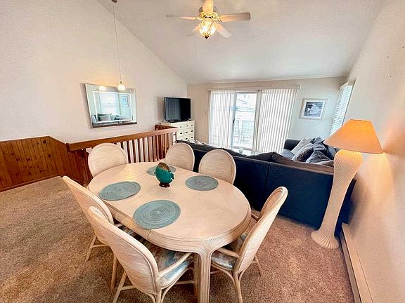 4th image of 7108 Landis Ave S #Sea