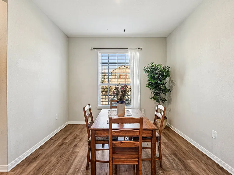 9334 Nubuck Br — Photo 10
