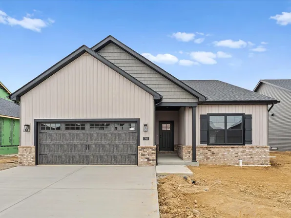 740 Conner Cir, Fairview Heights, IL 62208