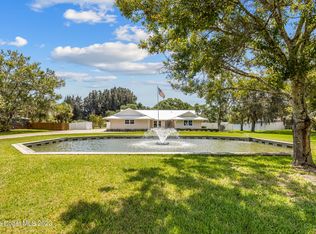 5245 Sand Lake Dr, Melbourne, FL 32934