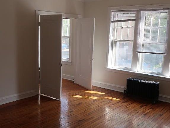 4th image of 4588 N Elston Ave APT 203