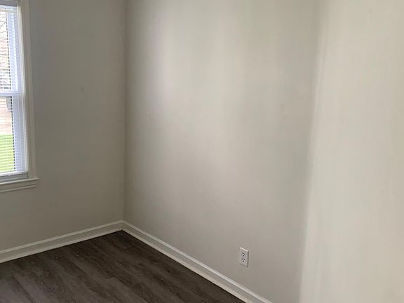 5th image of 1924 S Westnedge Ave #5