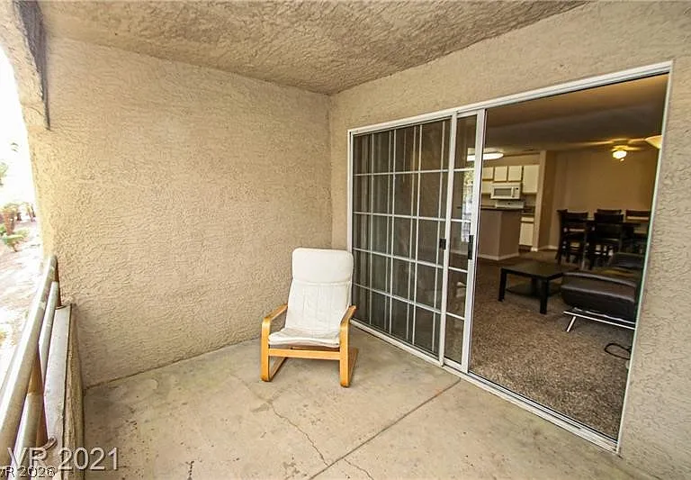 2200 S Fort Apache Rd #2048 — Photo 4